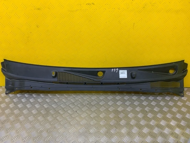 Дождевик Nissan Pathfinder (R51M) 2004-2013 2005 66862EB400 ВНЕДОРОЖНИК 2.5 D YD25DDTI