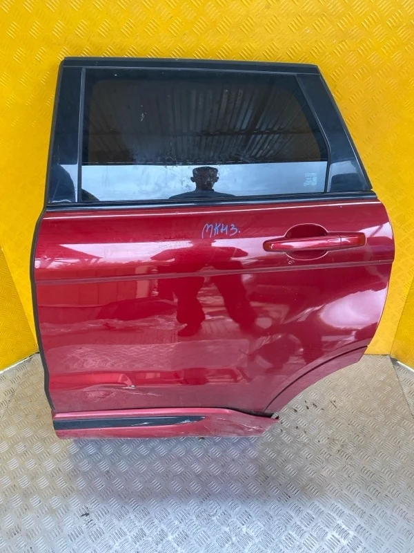 Дверь задняя левая Land Rover Range Rover Evoque I (2011-2018) 2011 LR028557 2.2 D 224DT