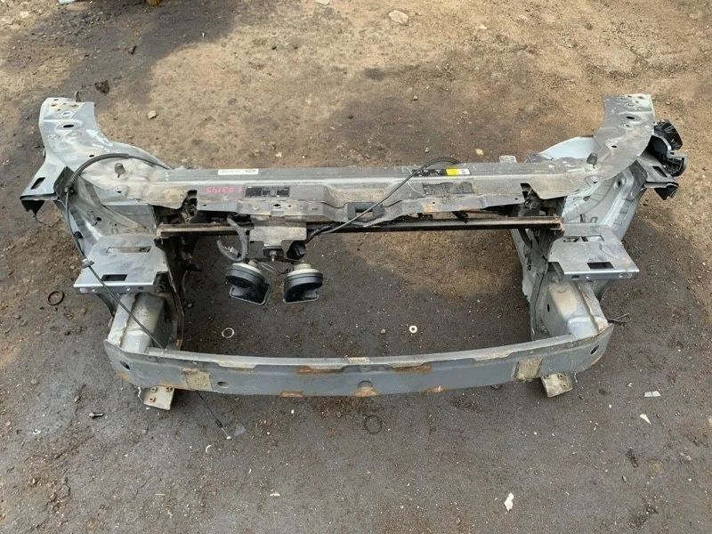 Передняя панель крепления облицовки (телевизор) Land Rover Range Rover Evoque I (2011-2018) 2014 LR048565 2.2 D 224DT