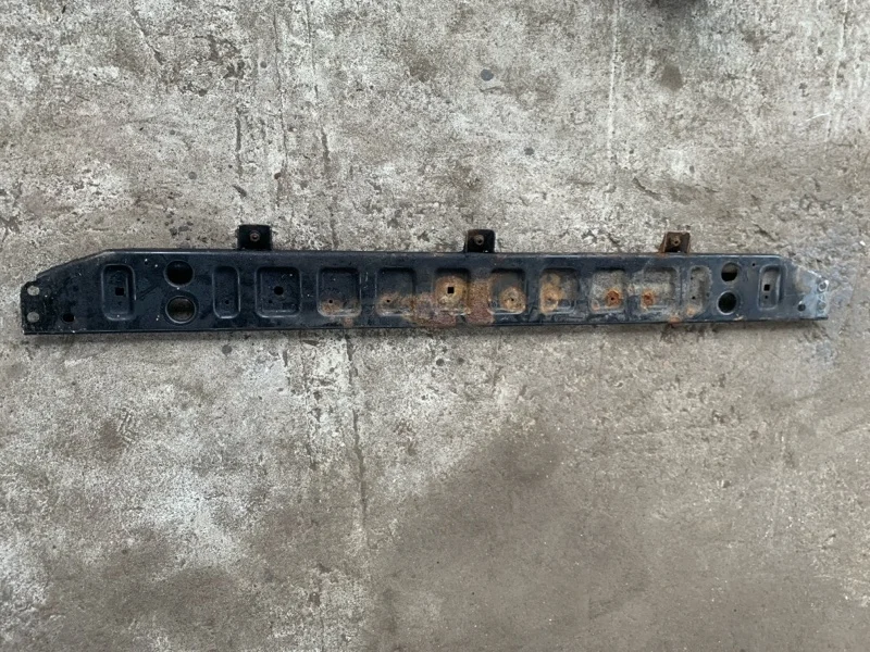 Балка под радиатор Land Rover Range Rover Evoque I (2011-2018) 2011 LR024295 2.2 D 224DT