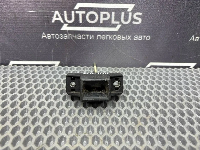 Замок багажника Renault Logan 2010 7700838546 СЕДАН 1.4 K7JA 710