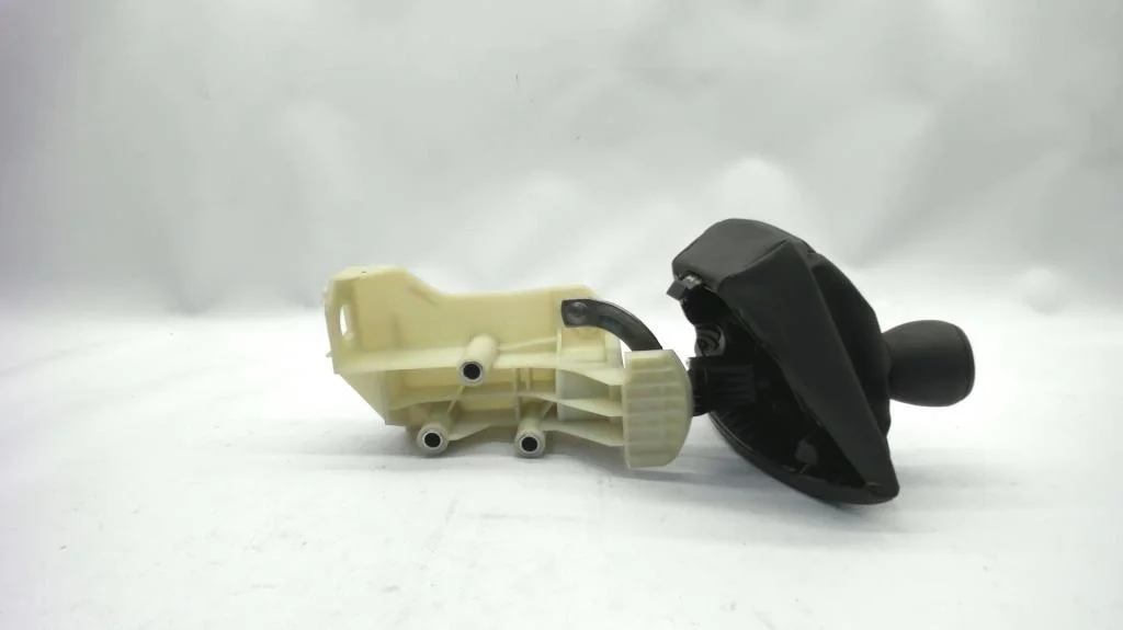 Корпус кулисы КПП 1.4 8V/1.6 16V Fiat Doblo