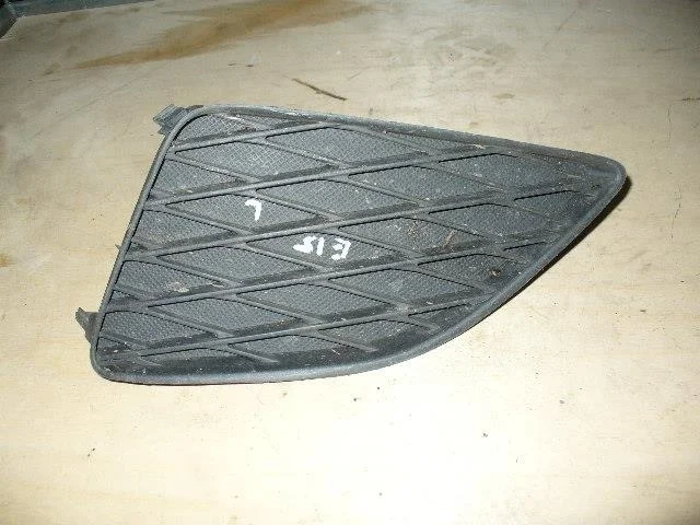 Б.у. рамка туманки TOYOTA COROLLA ZRE151 TOYOTA COROLLA ZRE151