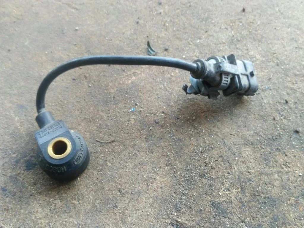 Б.у. датчик детонации TOYOTA COROLLA E150 TOYOTA COROLLA E150