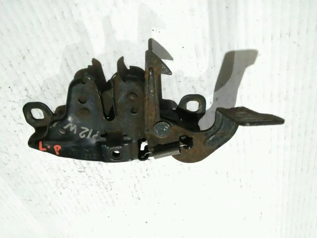 Б.у. замок капота NISSAN PRIMERA P12 NISSAN PRIMERA P12