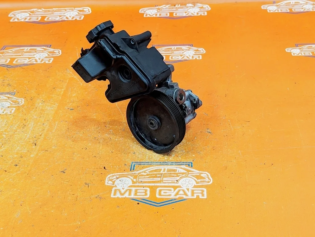 ГУР Mercedes-Benz