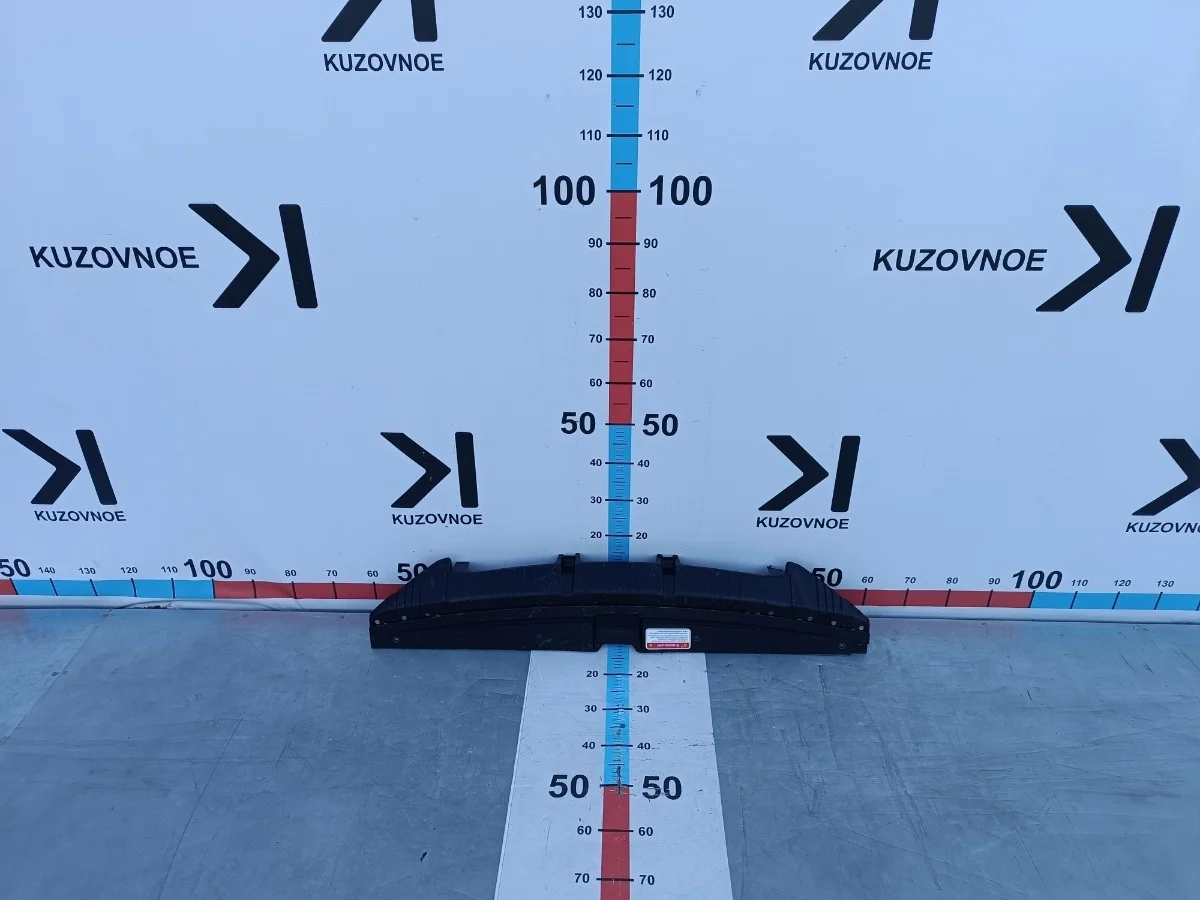 Накладка замка капота Hyundai Solaris