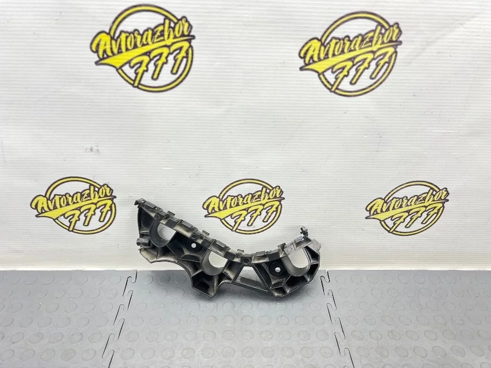 Кронштейн переднего бампера правый Volkswagen Passat CC B6 рестайлинг (2012—2017)