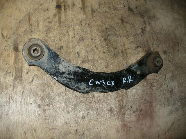 Б.у. рычаг MITSUBISHI OUTLANDER XL CW5W MITSUBISHI OUTLANDER XL CW5W