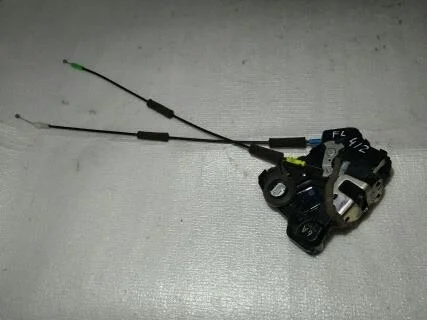 Б.у. замок двери TOYOTA CAMRY V40 ACV40 TOYOTA CAMRY V40 ACV40