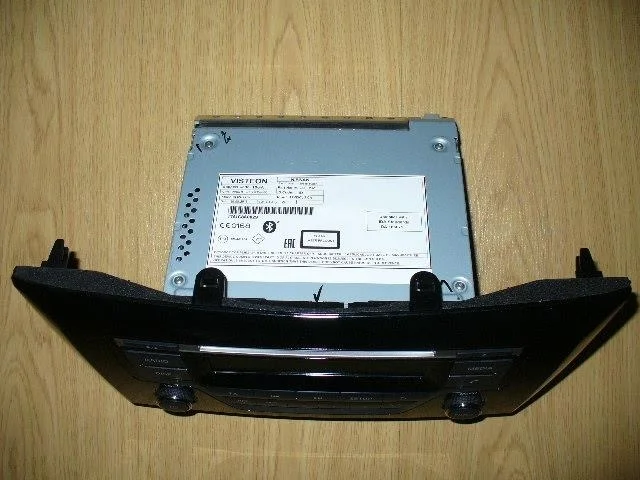 Б.у. магнитола NISSAN X-TRAIL T32 NISSAN X-TRAIL T32