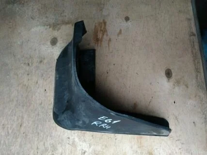 Б.у. брызговик TOYOTA COROLLA ZRE151 TOYOTA COROLLA ZRE151