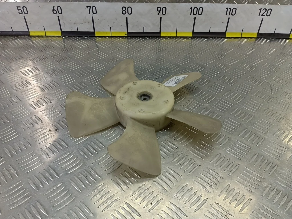 Крыльчатка вентилятора SUZUKI LIANA I рестайлинг