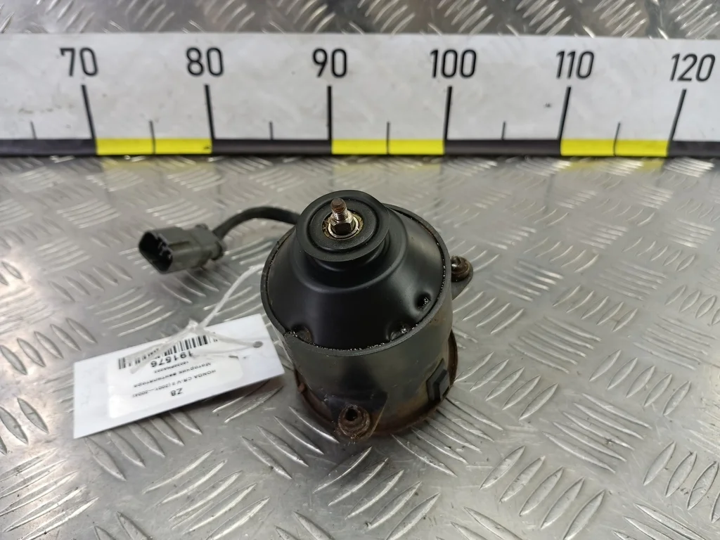 Моторчик вентилятора HONDA CR-V II (2001—2004)