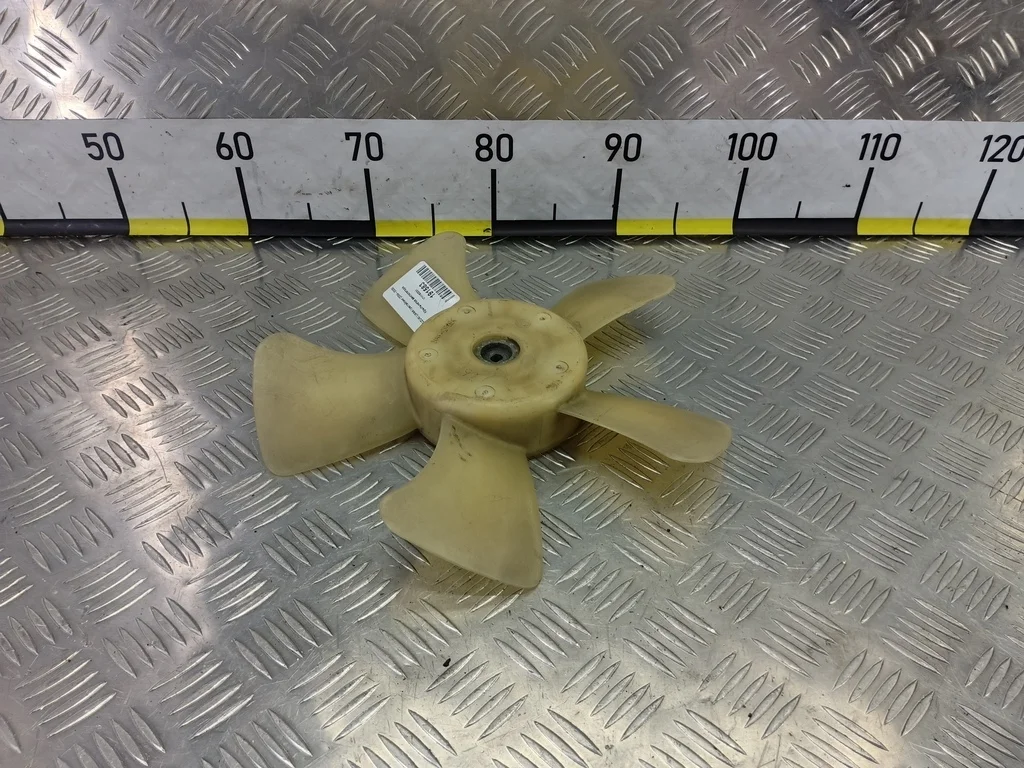 Крыльчатка вентилятора SUZUKI LIANA I рестайлинг