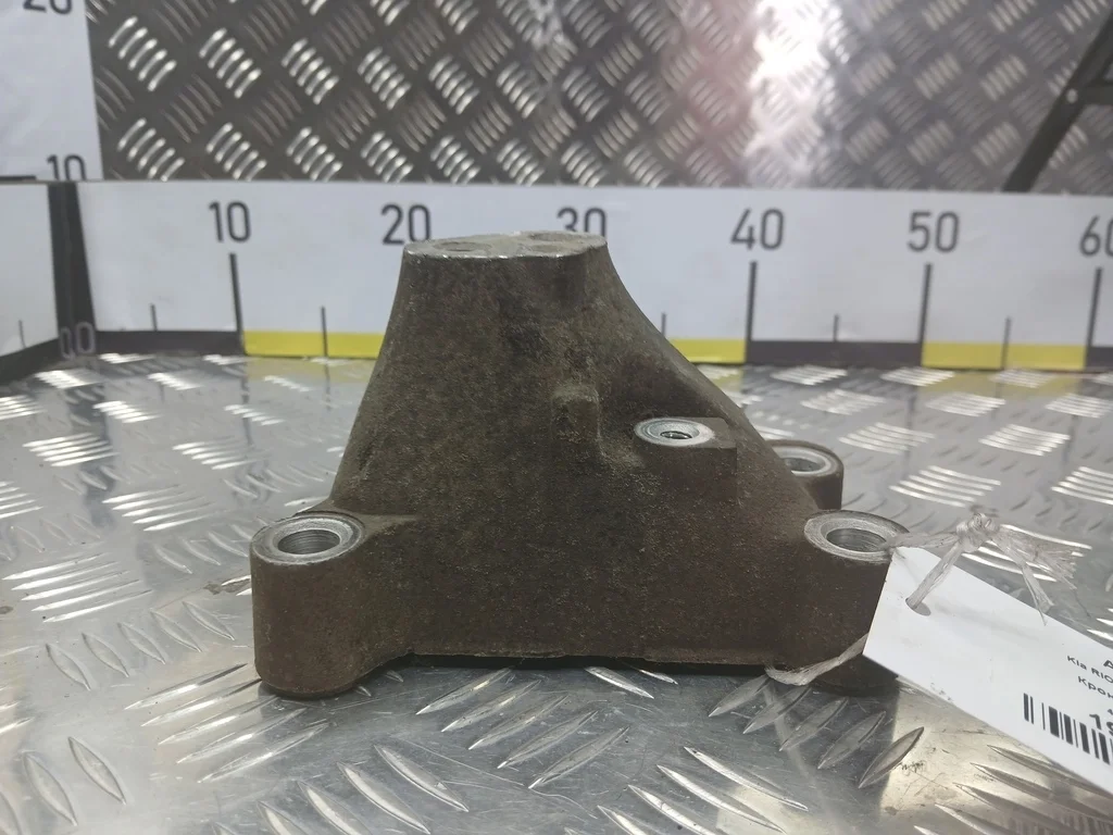 Кронштейн КПП Kia RIO II (2005—2009)