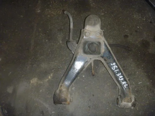 Б.у. рычаг MITSUBISHI PAJERO V98W MITSUBISHI PAJERO V98W