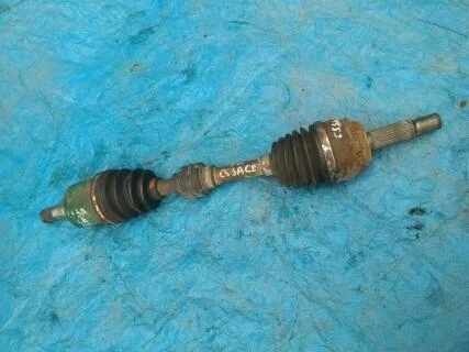 Б.у. привод MITSUBISHI LANCER CS3A MITSUBISHI LANCER CS3A