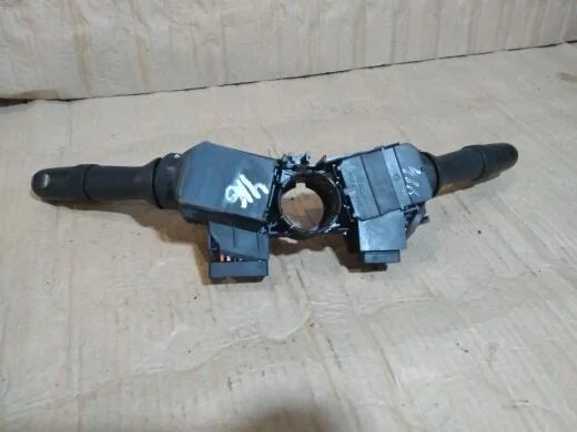 Б.у. подрулевой переключатель TOYOTA CAMRY V40 ACV40 TOYOTA CAMRY V40 ACV40