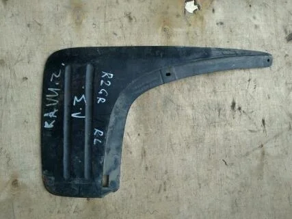 Б.у. брызговик TOYOTA RAV4 ACA20 TOYOTA RAV4 ACA20