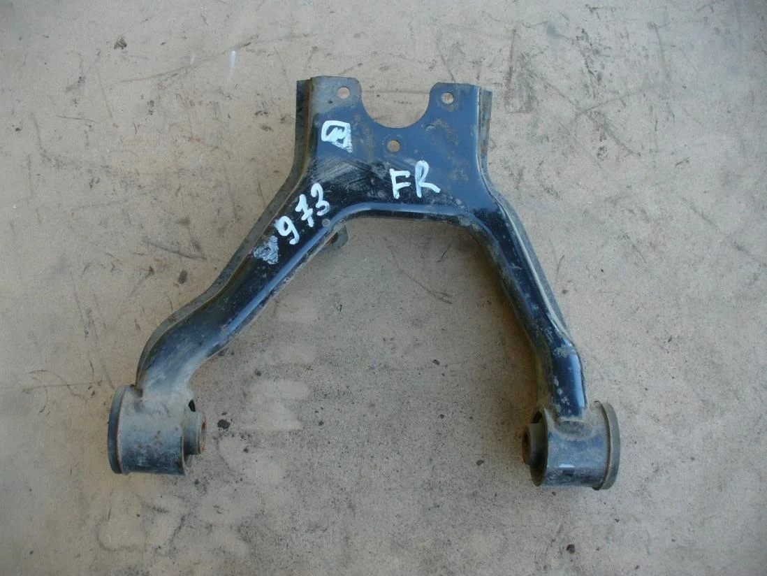 Б.у. рычаг MITSUBISHI PAJERO V93W MITSUBISHI PAJERO V93W