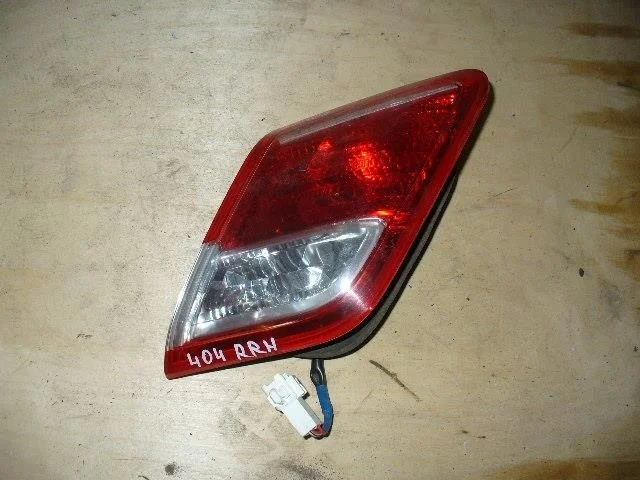 Б.у. фонарь внутренний TOYOTA CAMRY V40 ACV40 TOYOTA CAMRY V40 ACV40