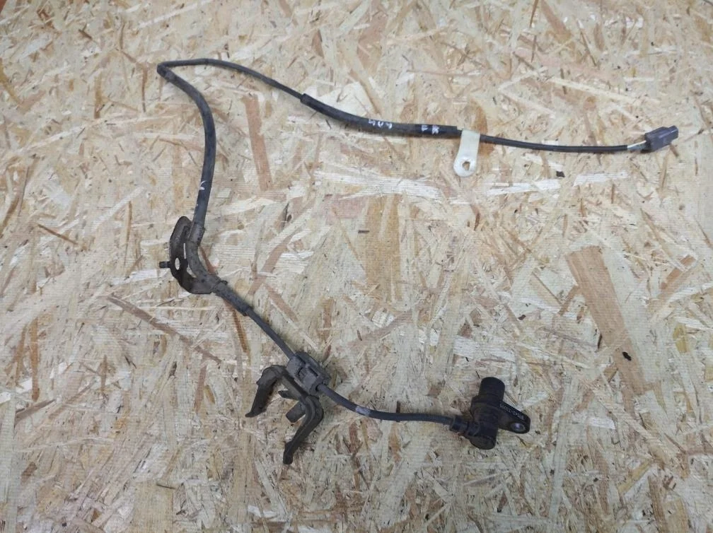 Б.у. датчик abs TOYOTA CAMRY V40 ACV40 TOYOTA CAMRY V40 ACV40