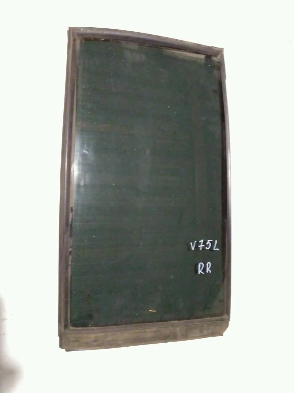 Б.у. форточка двери MITSUBISHI PAJERO V73W MITSUBISHI PAJERO V73W