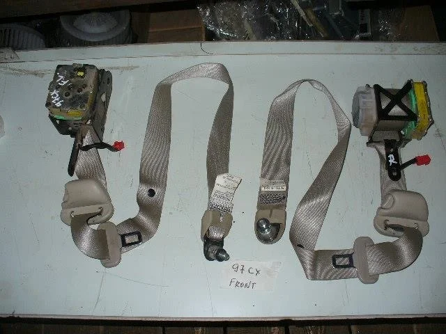 Б.у. ремень безопасности MITSUBISHI PAJERO V98W MITSUBISHI PAJERO V98W