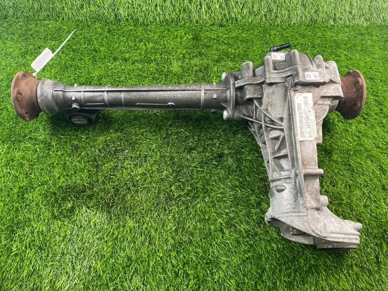 Редуктор Audi Q7 2012 0C1409505T 4L CJT 3.0, передний