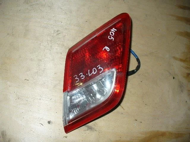 Б.у. фонарь внутренний TOYOTA CAMRY V40 ACV40 TOYOTA CAMRY V40 ACV40