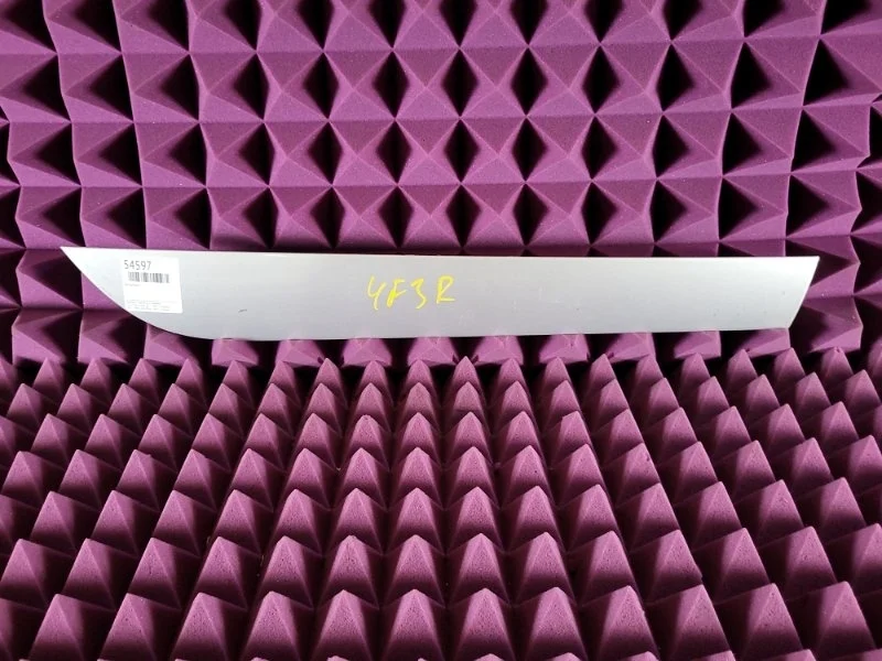 Молдинг двери Audi A6 2007 4F0853970L C6 AUK 3.2, задний правый