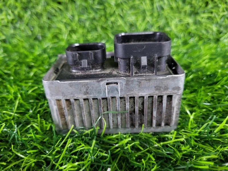 Реле свечей накала Opel Corsa D 55574293 L08 A13DTC