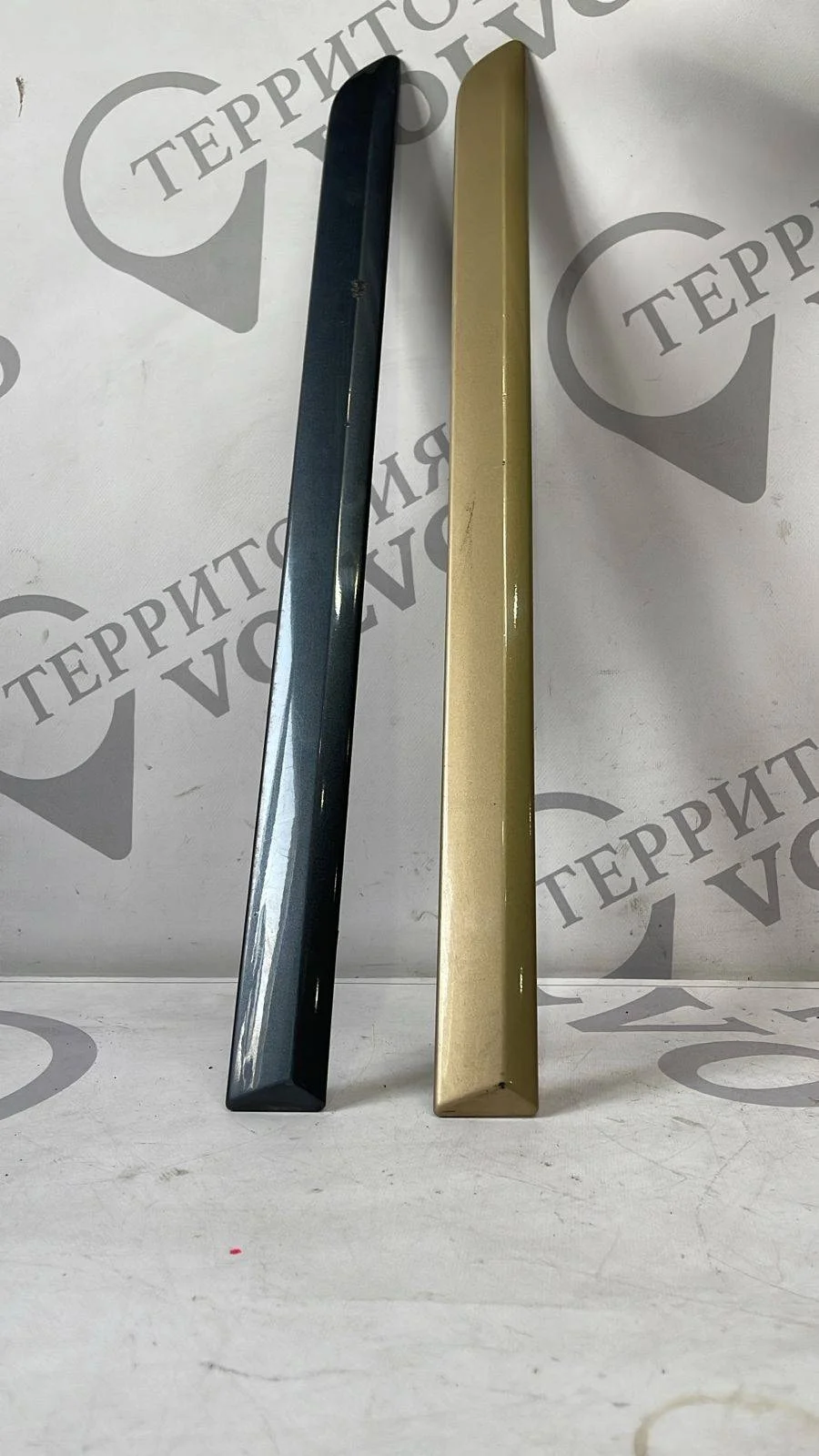 Молдинг задней правой двери