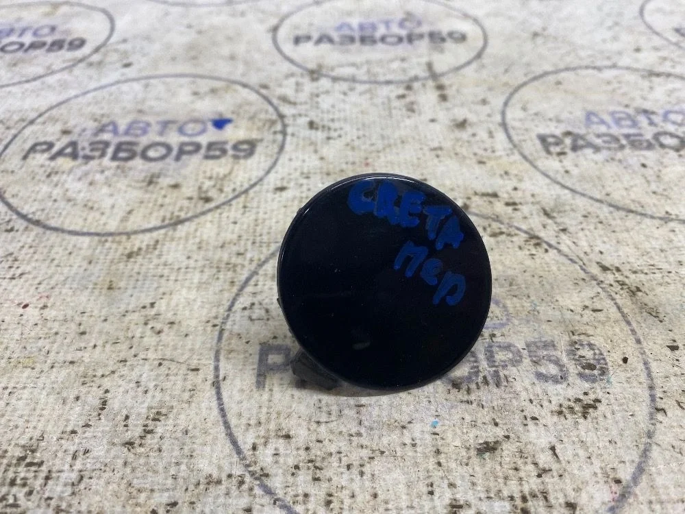 Заглушка переднего бампера Hyundai Creta I (2016—2020)