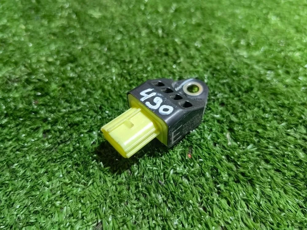 Датчик удара Toyota Camry XV40