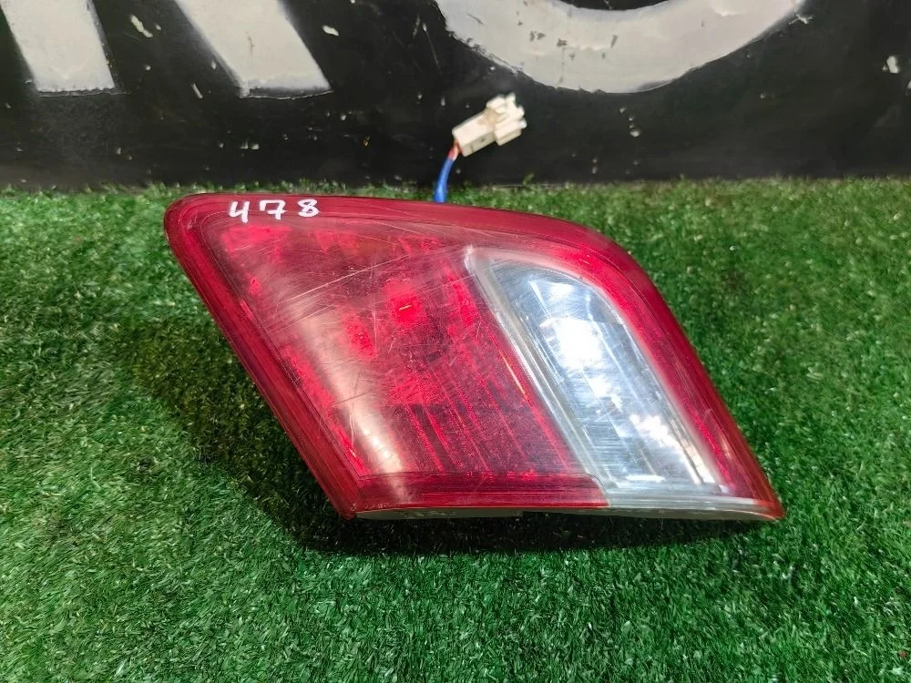Фонарь правый задний Toyota Camry V40