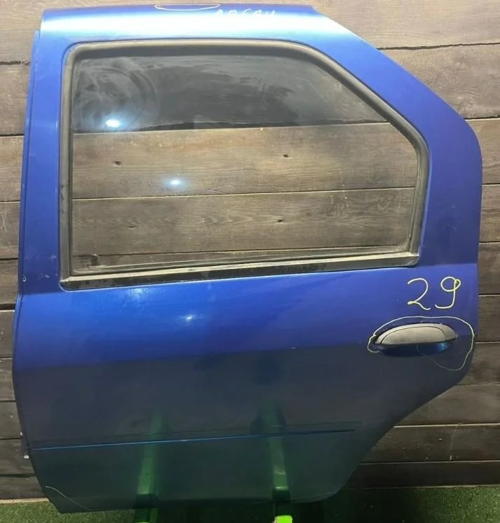 Дверь задняя левая Рено Логан 1