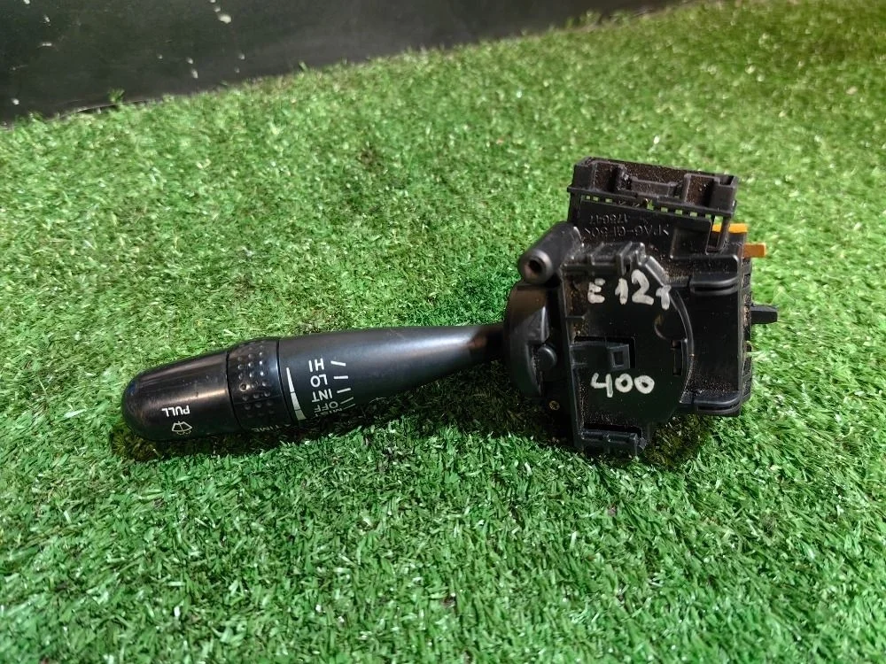 Переключатель подрулевой Toyota Corolla E130