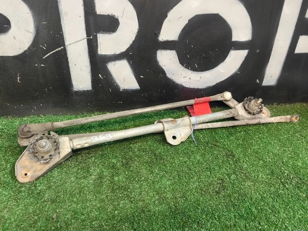 Трапеция дворников Mitsubishi Lancer 9