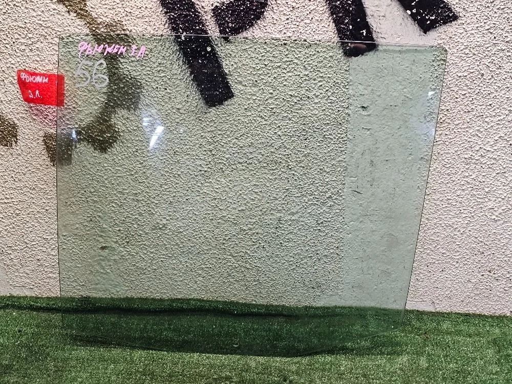 Стекло двери заднее левое Ford Fusion I