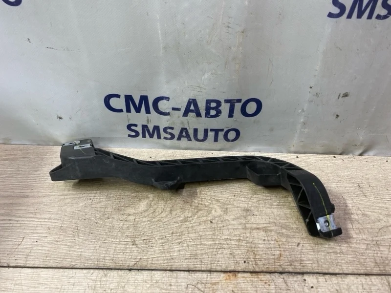 Кронштейн Mercedes-Benz Ml 2012 A1666263631 W166 642.826, левый