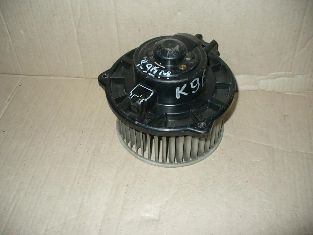Б.у. мотор печки MITSUBISHI PAJERO SPORT K96W MITSUBISHI PAJERO SPORT K96W