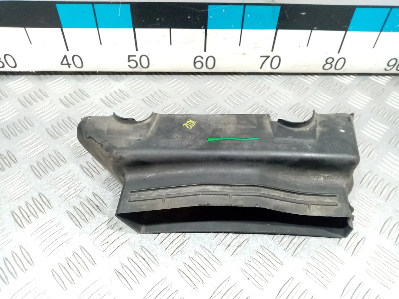 [Б/У] Воздуховод радиатора левый [Код: 00645793 ]