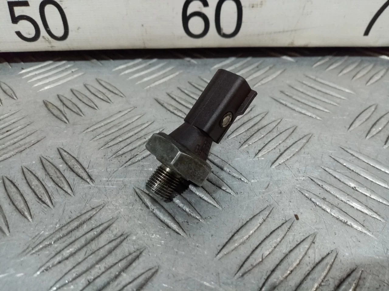 [Б/У] Датчик давления масла Vag [Код: 00642560 ]