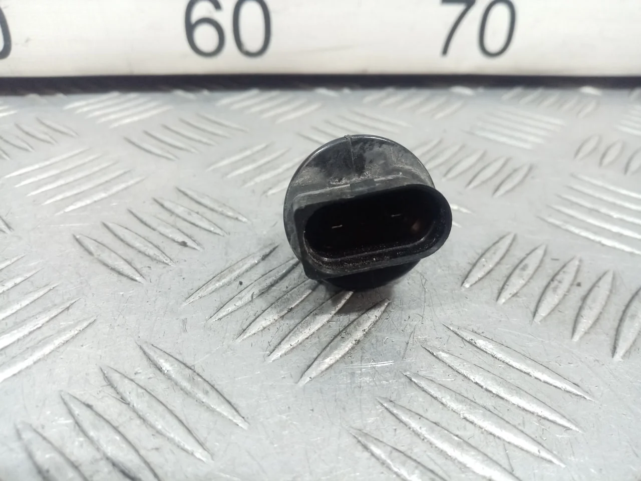 [Б/У] Датчик уровня жидкости в бачок омывателя [Код: 00641574 ]