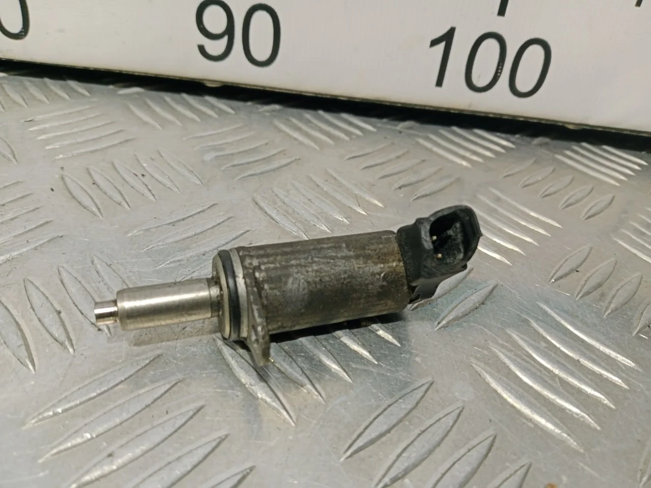 [Б/У] Клапан электромагнитный - Дефект разъема [Незначительные дефекты] [Код: 00641070 ]