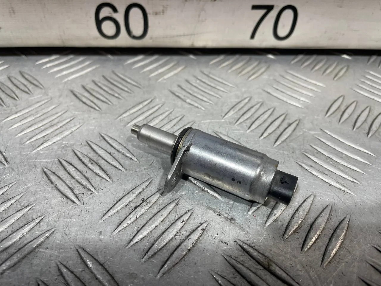 [Б/У] Клапан электромагнитный [Код: 00642853 ]