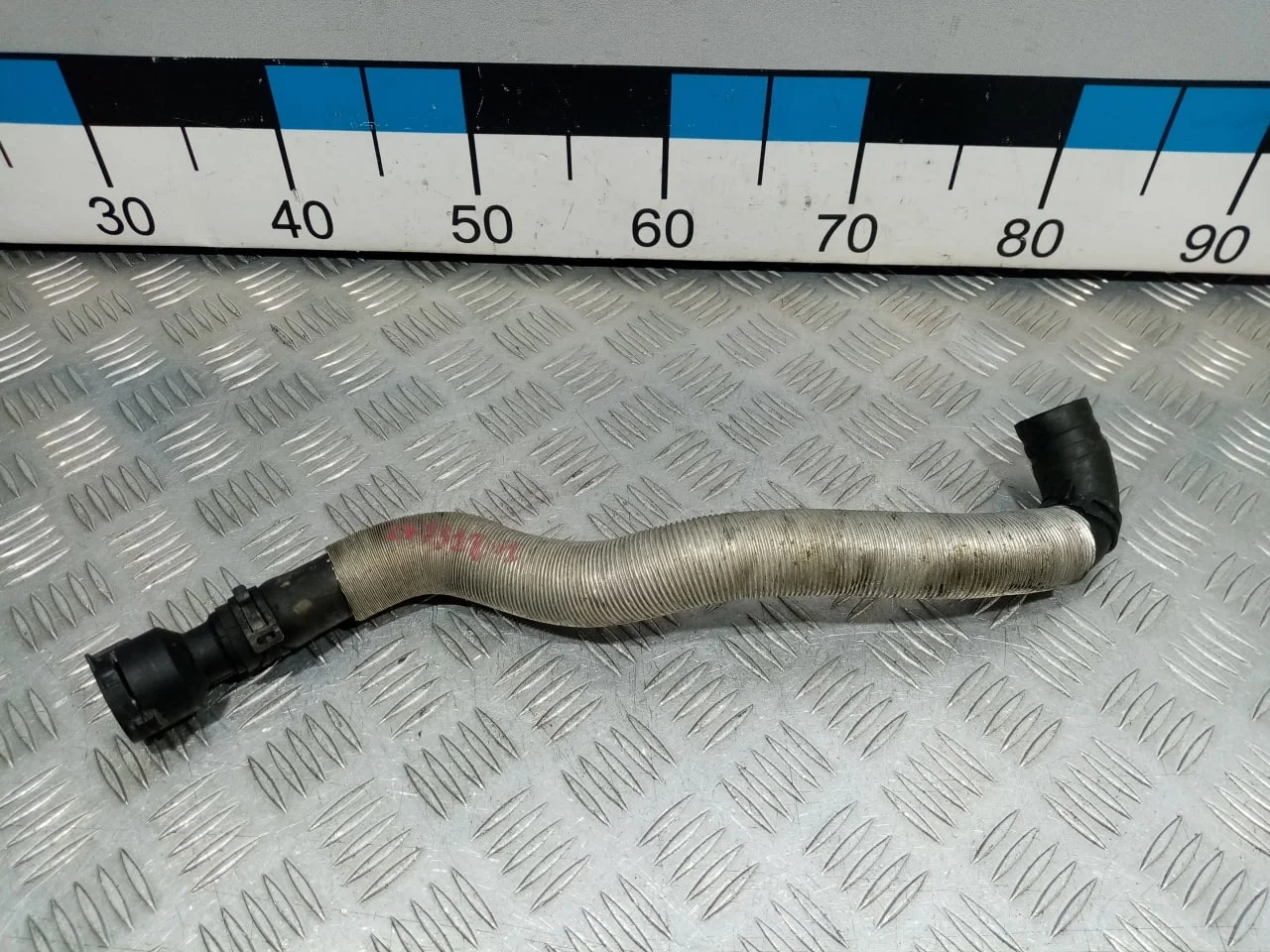 [Б/У] Патрубок отопителя - Дефект муфты [Незначительные дефекты] [Код: 00642917 ]