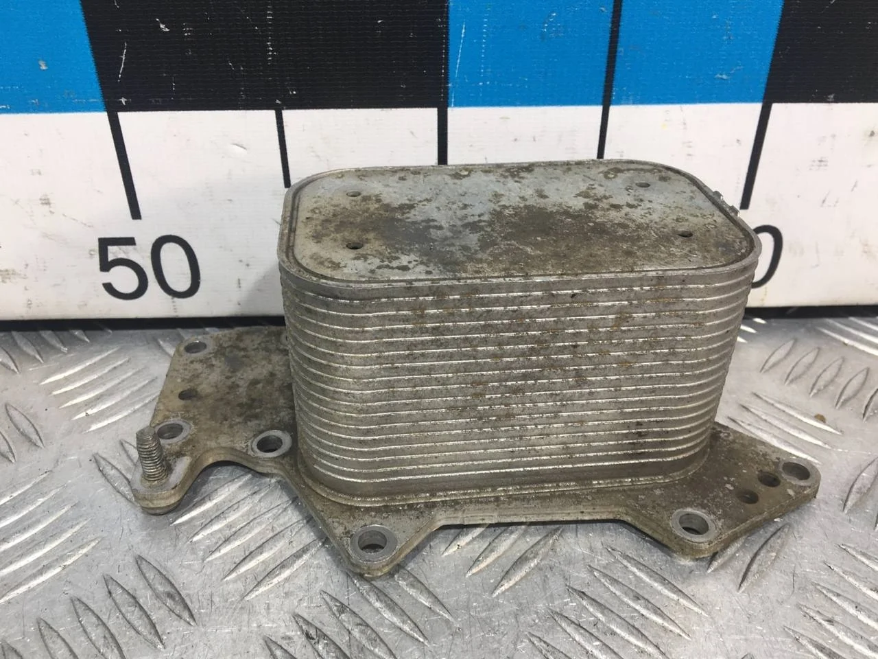 [Б/У] Радиатор масляный [Код: 00643409 ]